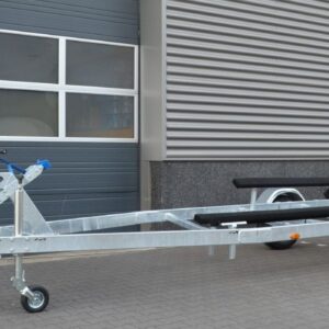 Bunk trailer 6.3m 1x1500kg