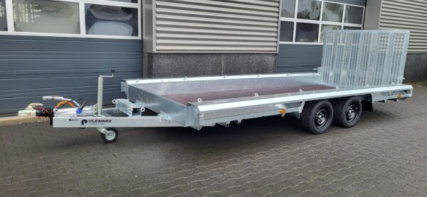 Machine transporter 3000kg – 4.8m x 1.8m