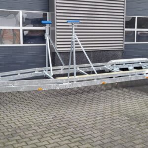 Τρέιλερ ιστιοπλοϊκού 10μ 3x1800kg