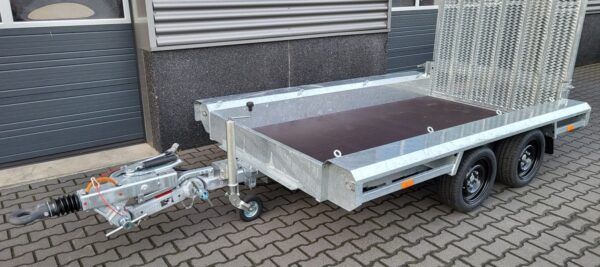 Gooseneck machine transporter 3500kg – 3m x 1.5m - Image 2